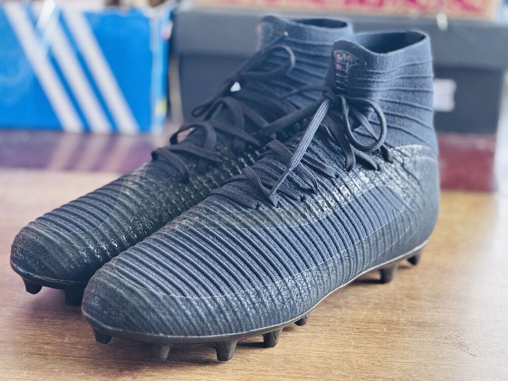 Men’s Size 14 Under Armour Highlight 2 MC Knit Triple Black Cleats 3027304-003